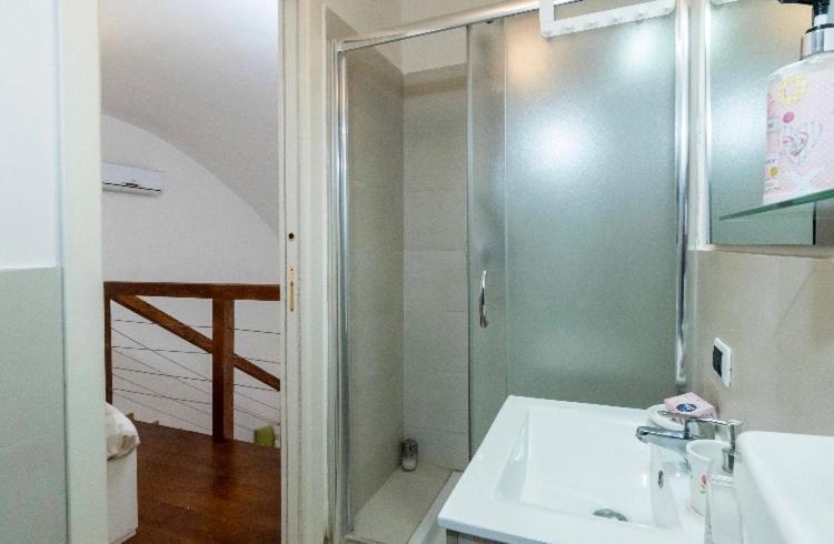 Apartamento Santi Apostoli House Nápoles Exterior foto